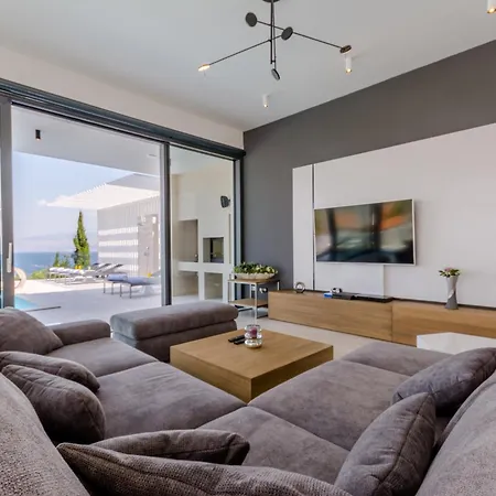 Luxury Complex 