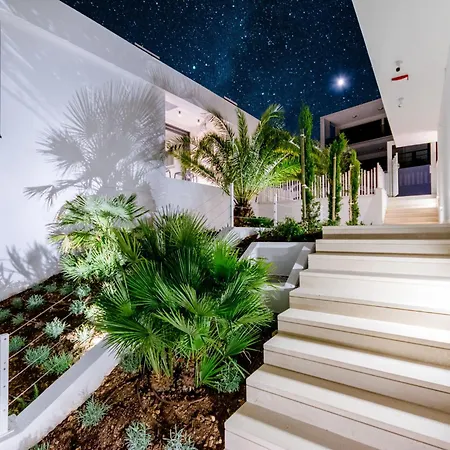 Дом отдыха Luxury Complex 