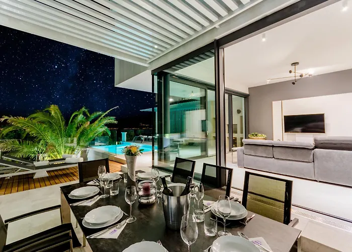 Luxury Complex 