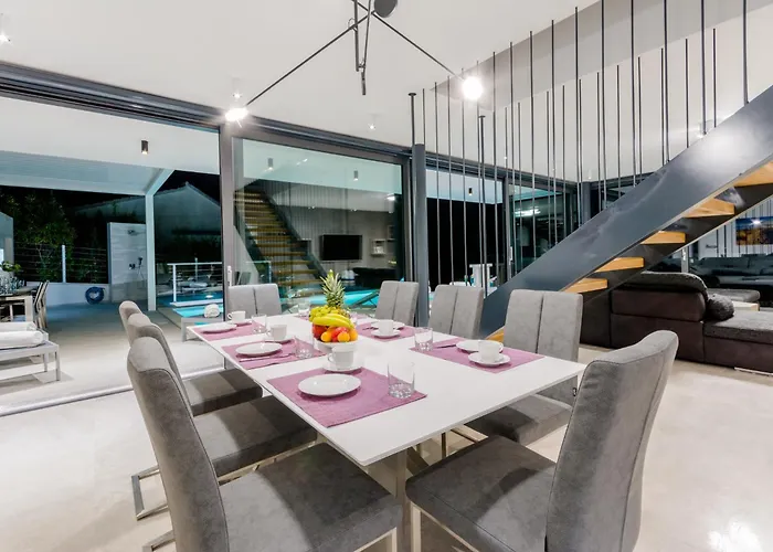 Luxury Complex 