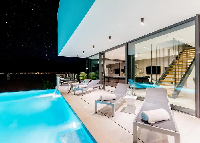 Luxury Complex 