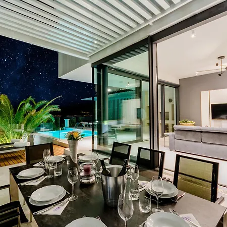 Luxury Complex 