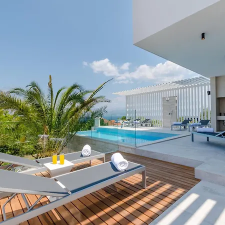 Luxury Complex 