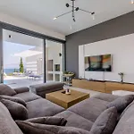Luxury Complex 